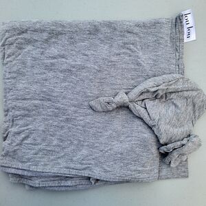 Lou Lou Gray Swaddle and Hat/Mitten Set